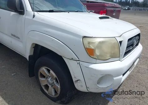 2005 Toyota Tacoma Base V6 from USA, damaged, VIN 5TELU42N55Z142871